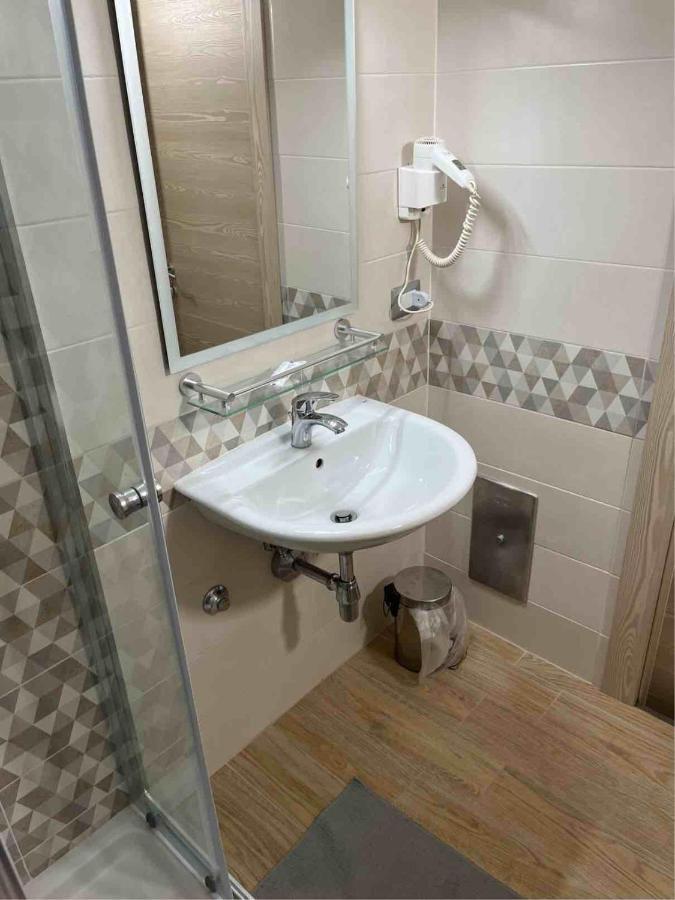 Pisani Hotel San Nicola La Strada Екстериор снимка