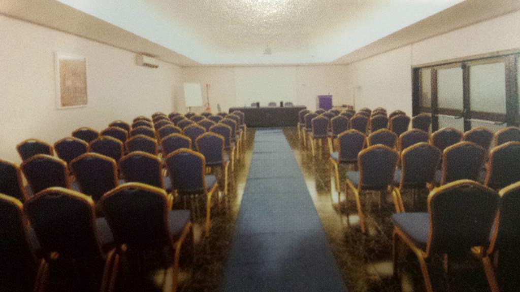 Pisani Hotel San Nicola La Strada Екстериор снимка