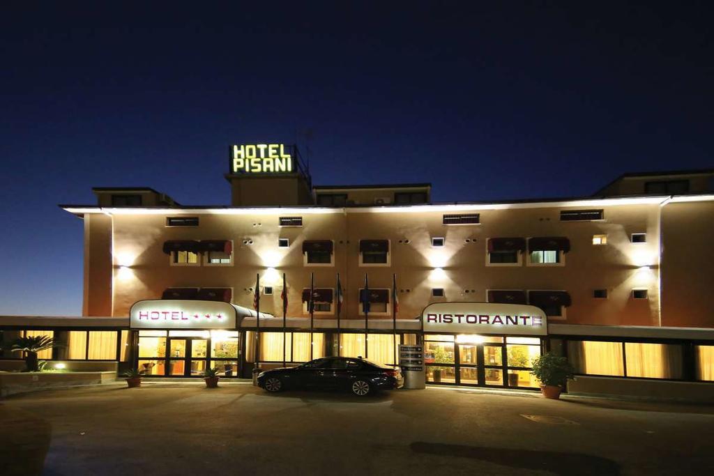 Pisani Hotel San Nicola La Strada Екстериор снимка